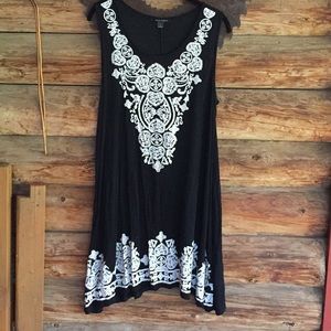 5th & Love B&W Jersey cotton blend dress